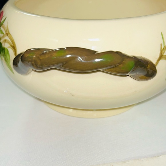 Tureen No Lid Desert Rose (USA Backstamp)
by FRANCISCAN - Picture 6 of 8